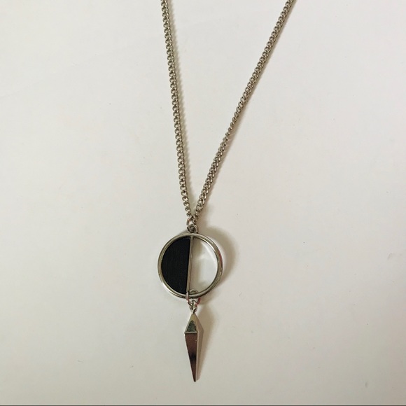 Fashion Necklace Black and Silver - Picture 2 of 4